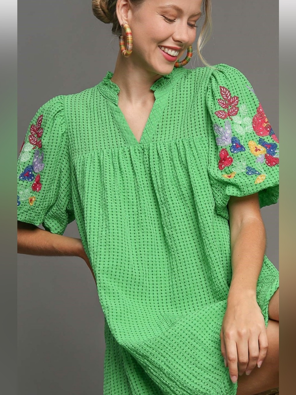 Umgee Kelly Green cozy Textured lined mini dress sleeves embroidered size small
